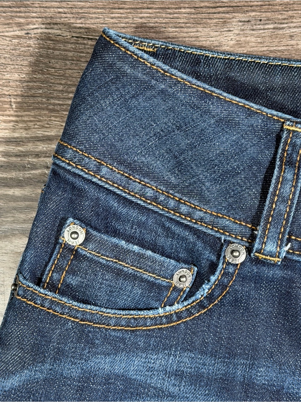 LONDON JEAN Y2K Vintage VICTORIA’S SECRET Mid Rise Whiskered Boot Cut Jeans 4 - Picture 4 of 12